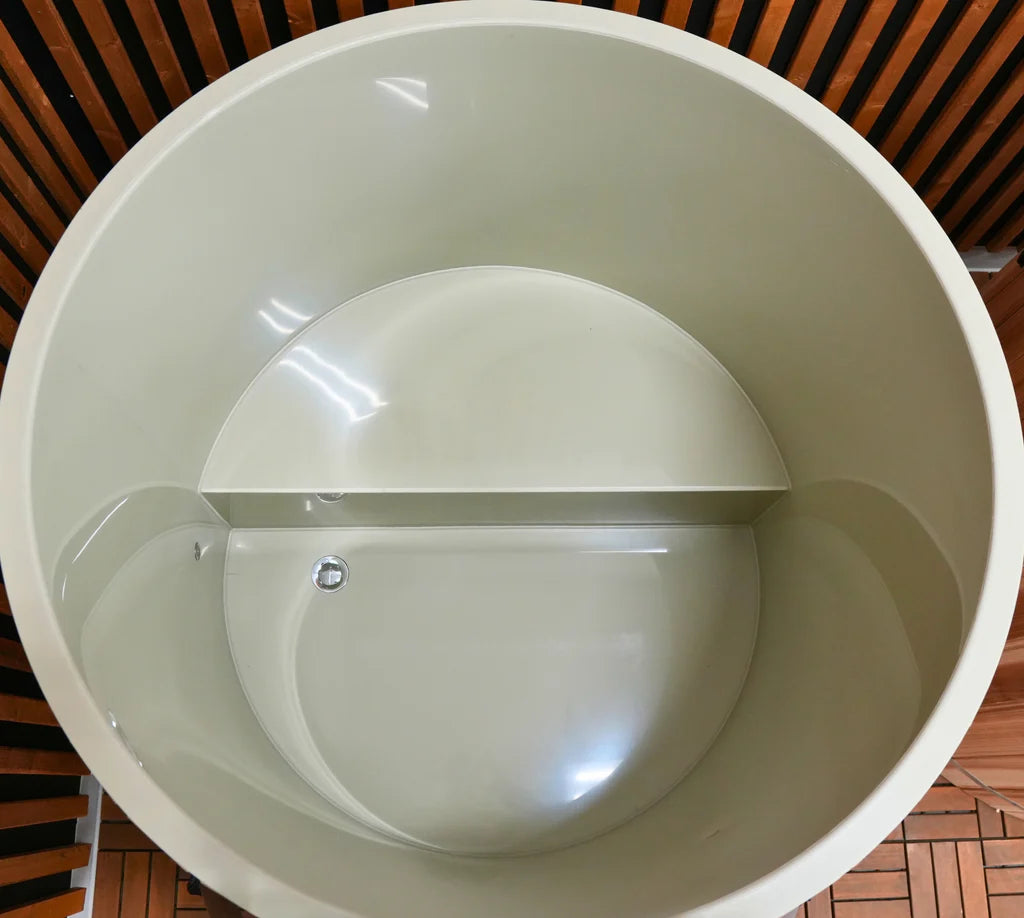 Cold Plunge Barrel Feature Photo 10 inter
