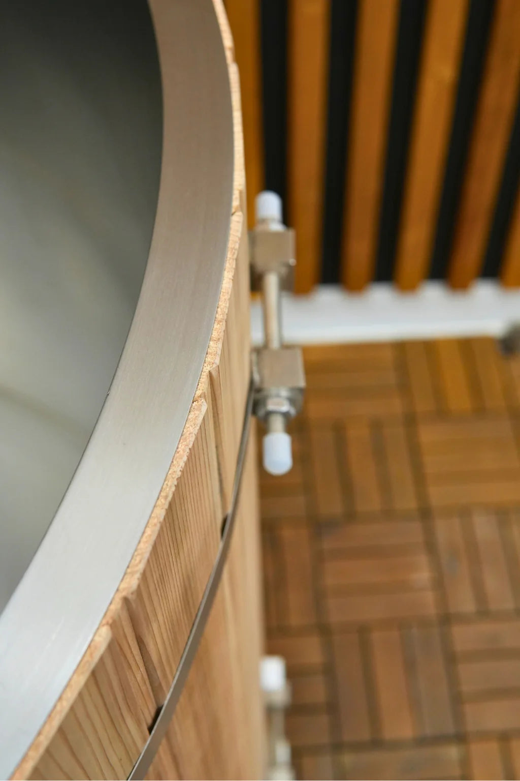 Cold Plunge Barrel Feature Photo 7 inter